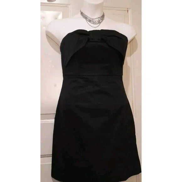 H&M | Dresses | Hm Black Strapless Dress With Bow Sz | Poshmark
